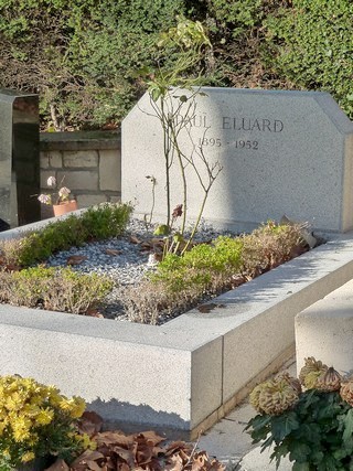 Cimetière du Père Lachaise   |   8  /  11    |